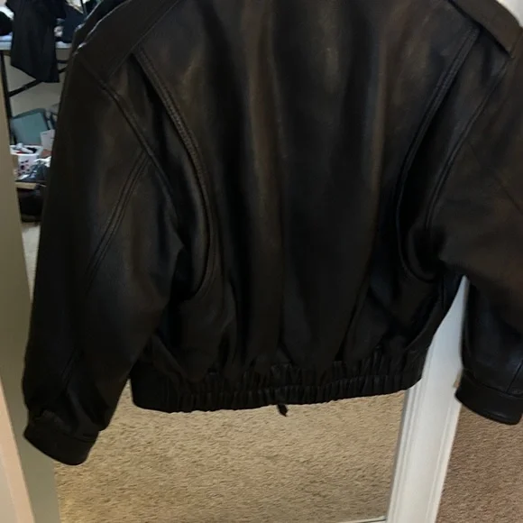 Chaps Black Leather Bomber Jacket - Picture 14 of 17